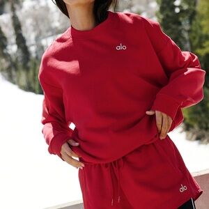 Alo Yoga Accolade Crewneck Sweatshirt in Bold Red